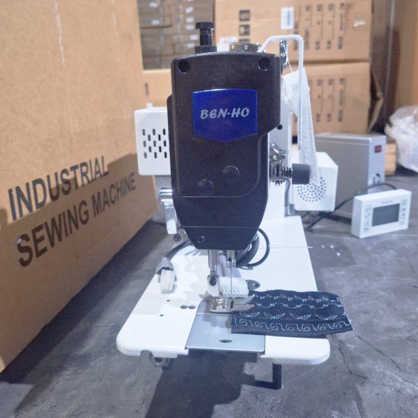 MESIN JAHIT ZIGZAG BORDIR KOMPUTER DIRECT-DRIVE BENHO BH5530B4-D